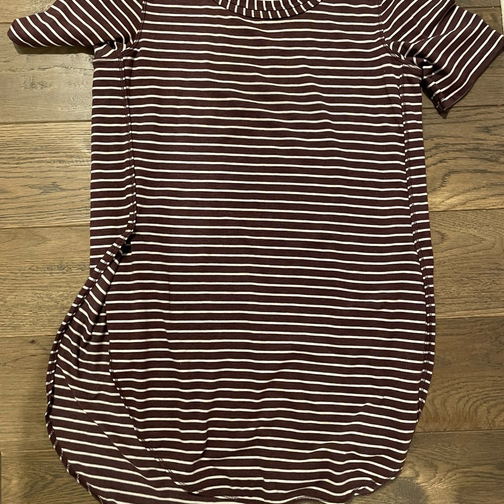 Lululemon top